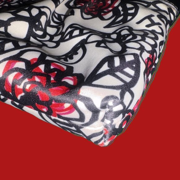 Coach Poppy Y2K Graffiti Daisey Wristlet with hang tag Silver Hardware EUC - Picture 8 of 11